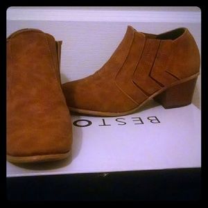 Brown ankle boot